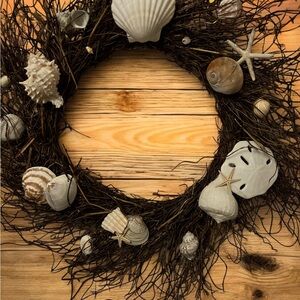 Seashell Wreath 18 Inch